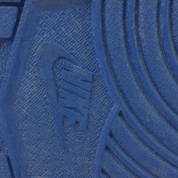 EC Nike Air Jordan 1 Retro ‘USA’ Mid SE Sneakers Woman’s Sz US 8.5/EU 40 - Picture 9 of 12